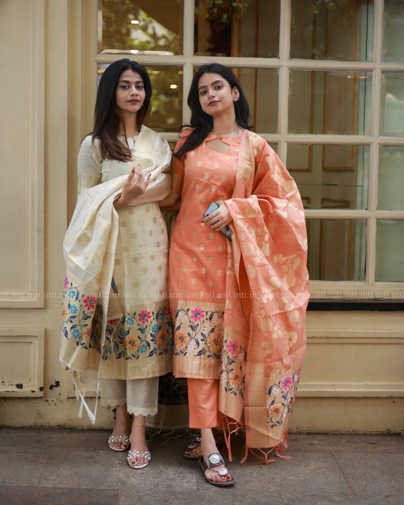 f233df5313fe0910934bec11a60f2519